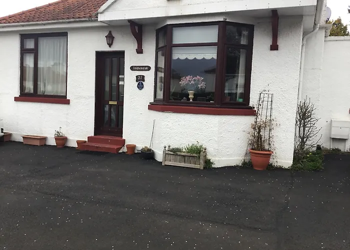 Ingleneuk Bed And Breakfast